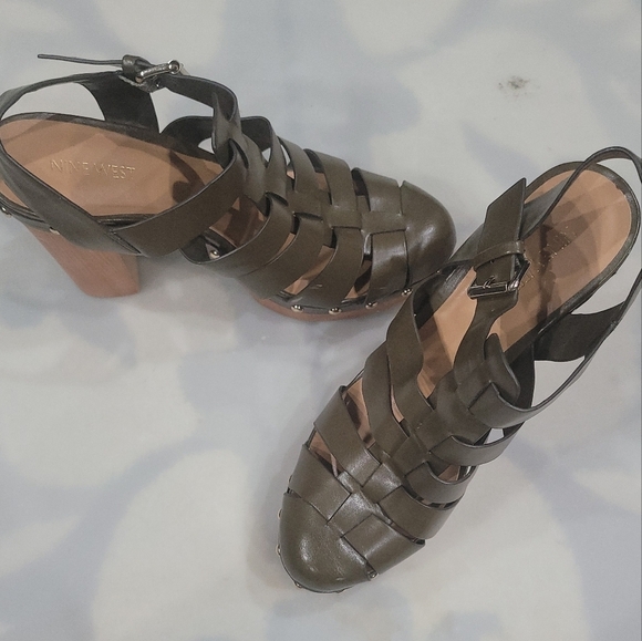 Leather Nine West Cage Chunky Heel Sandals Sz 10 Army Green Fisherman Clogs - Picture 9 of 12